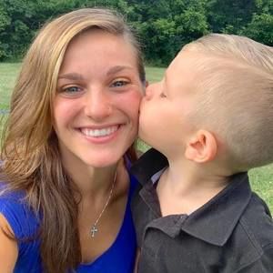 Meet your Posher, Brittany